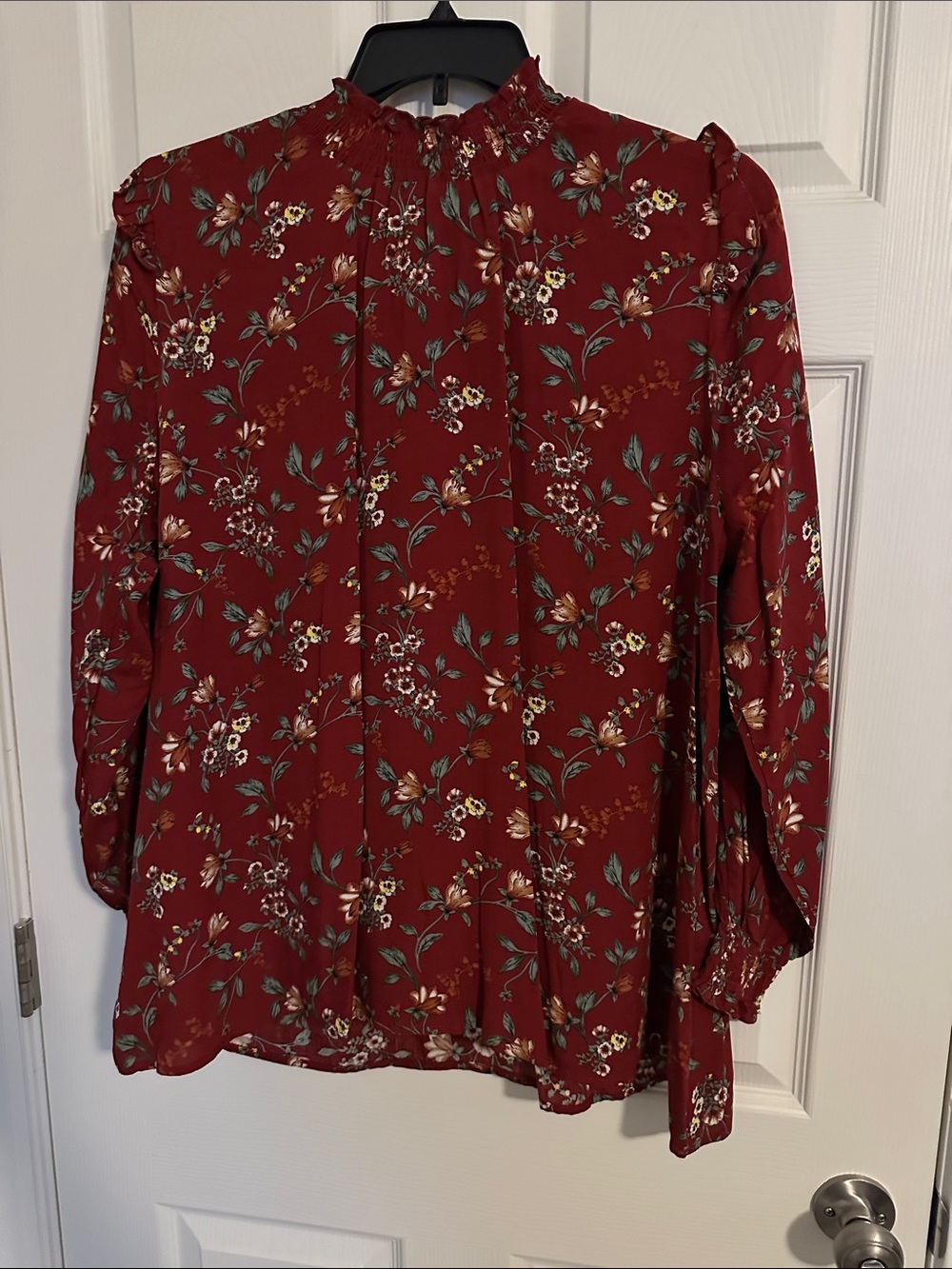 NWOT Women’s Floral Mock-Neck Blouse - Red